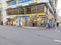 コンビニ　ミニストップ（コンビニ）まで356m