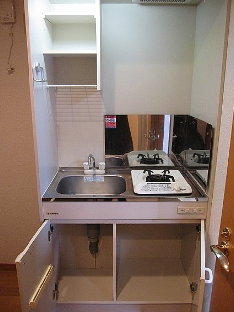 キッチン　※別部屋の参考写真です。