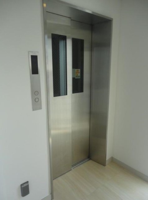 その他　★エレベーター★