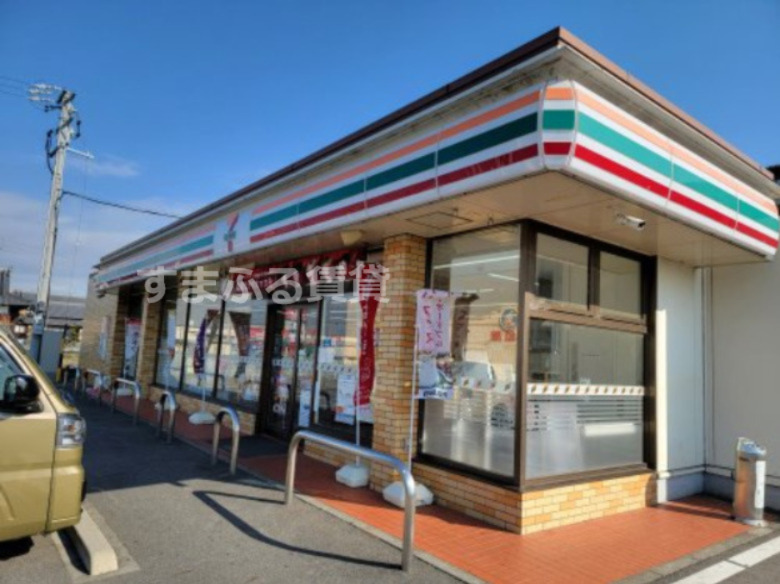 コンビニ　セブンイレブン 高浜稗田町店（コンビニ）まで307m
