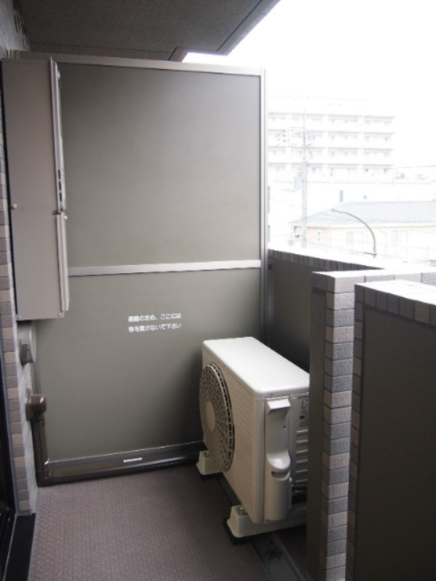 バルコニー　反転タイプ・別部屋参考写真