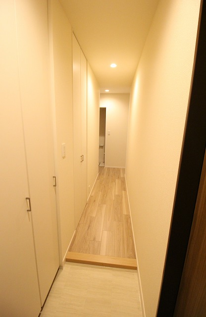 玄関　同間取りのお部屋の写真です