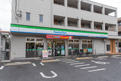 コンビニ　ファミリーマート 板橋赤塚二丁目店（コンビニ）まで363m
