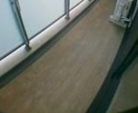 バルコニー　暖かな日差しのふりそそぐバルコニー