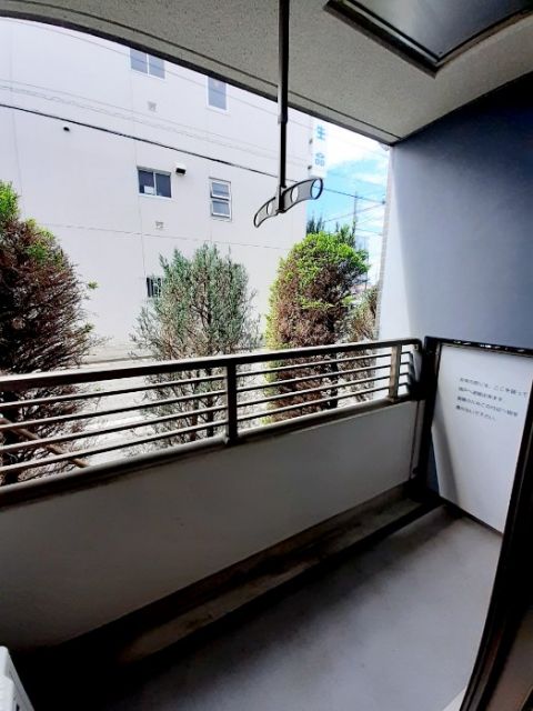バルコニー