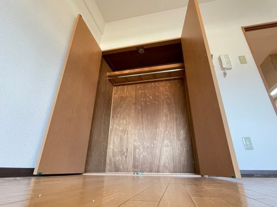 収納　※別部屋の写真です