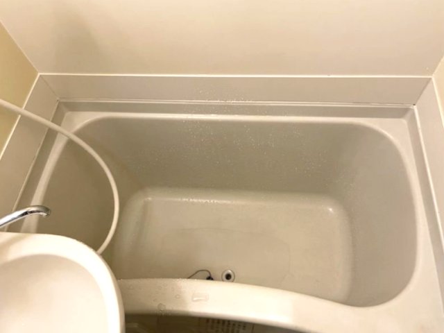 バス・シャワールーム　お風呂です