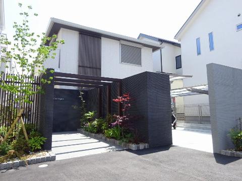 建物外観　外観写真（昼）