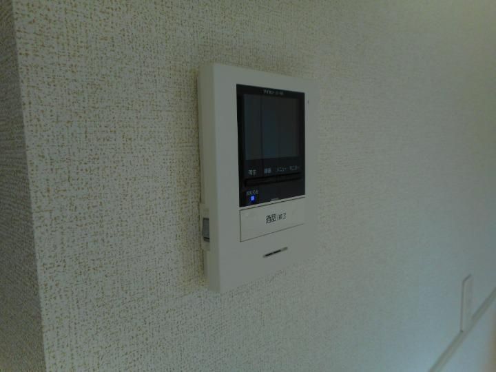 セキュリティ　モニター付きインターホン