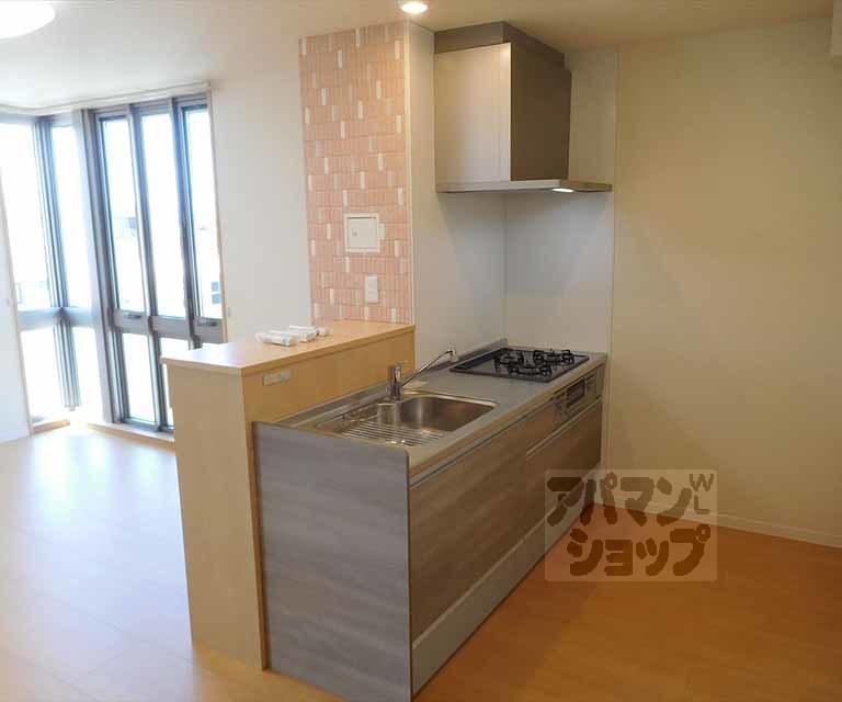 キッチン　システムキッチン装備