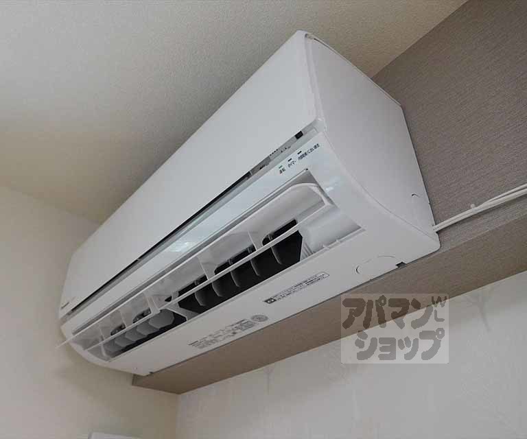 その他設備　エアコン装備