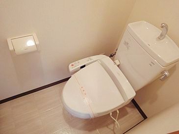 トイレ　※別部屋参考写真