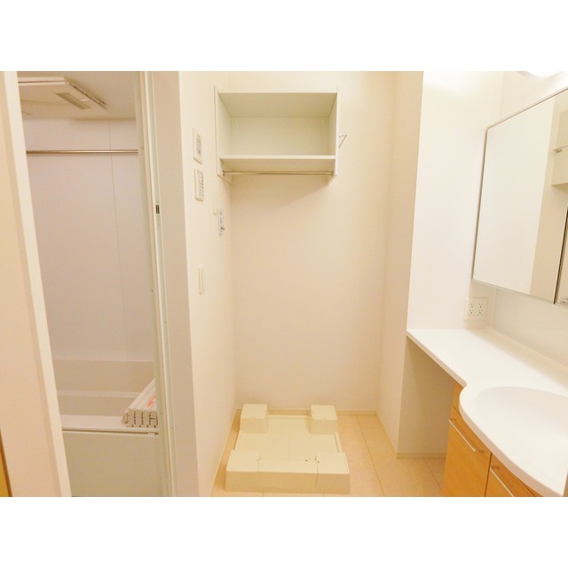 その他　洗濯機置き場