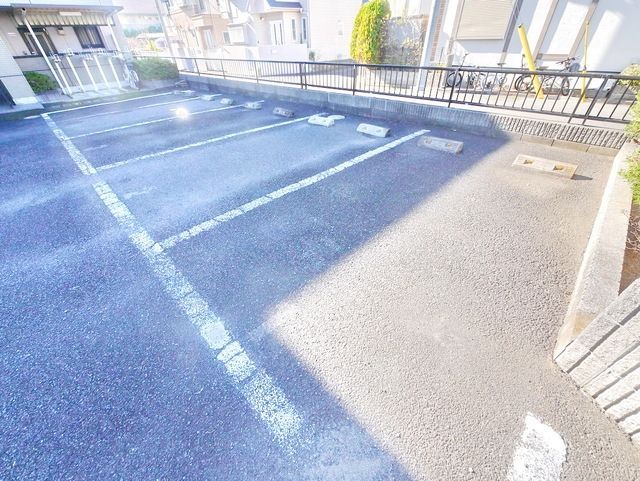 駐車場　敷地内駐車場★