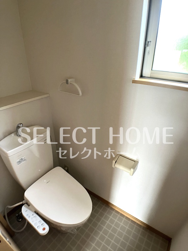 トイレ　清潔感のあるトイレです