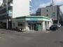 コンビニ　ファミリーマート橋本町（コンビニ）まで290m