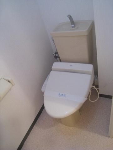 トイレ　★お部屋探しは株式会社タウンハウジング東京まで★
