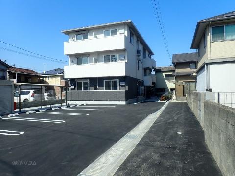 建物外観　外観写真（昼）