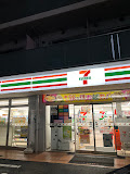 コンビニ　セブンイレブン板橋東新町1丁目店（コンビニ）まで502m