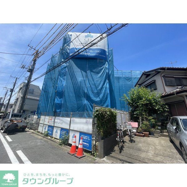 エントランス　お気軽にお問合せ下さい♪