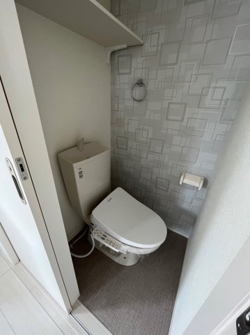 トイレ　同物件302の写真になります