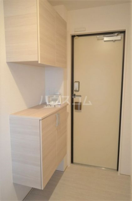 D-ROOM君塚IBの玄関写真