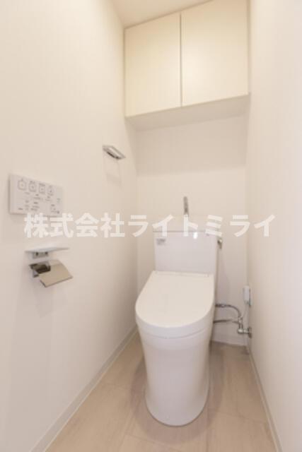 トイレ　※写真は同タイプ住戸です。?