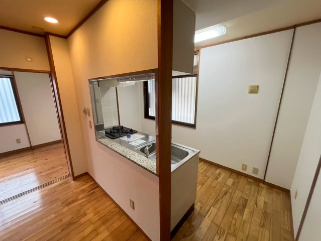 キッチン　エステート久米（Ｒ）★那覇市久米エリア
