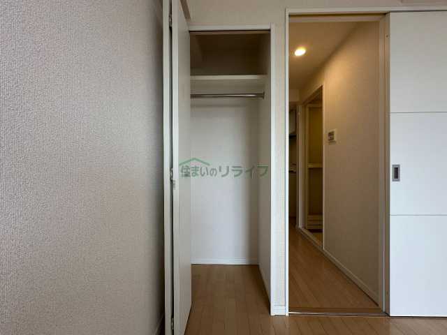 収納　別部屋同タイプ部屋の参考写真となります。
