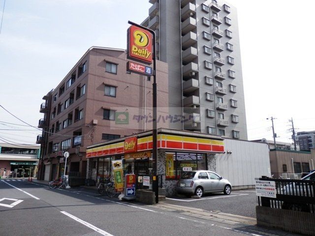 コンビニ　デイリーヤマザキ（コンビニ）まで150m