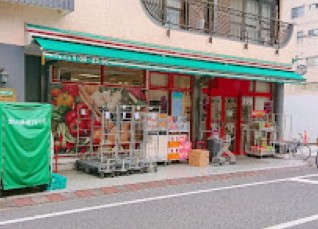 スーパー　まいばすけっと早稲田鶴巻町東店（スーパー）まで376m