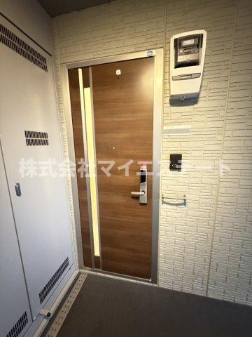 玄関　別部屋写真