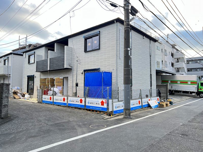 建物外観　西新井大師西駅徒歩１５分