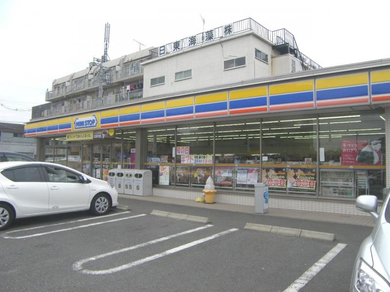 コンビニ　ミニストップ 鹿浜4丁目店（コンビニ）まで125m