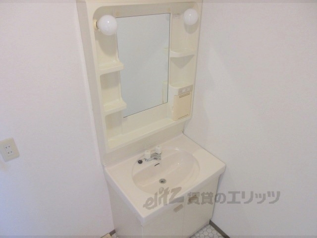 洗面設備　独立洗面台