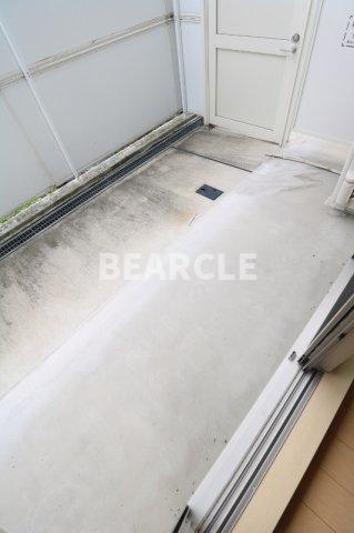 バルコニー　落ち着いた時間を過ごせるバルコニーです