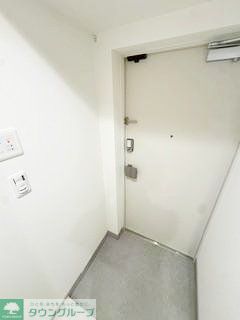 玄関　設備