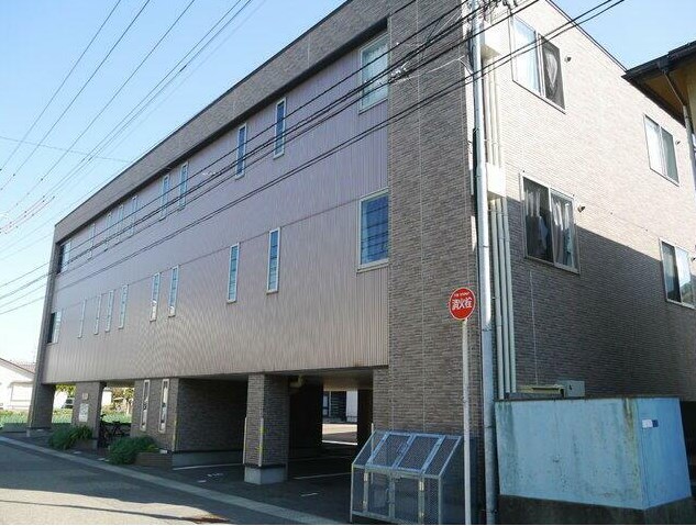 建物外観　東新潟駅まで徒歩8分
