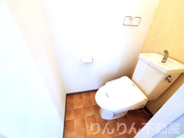 トイレ　落ち着いたトイレです