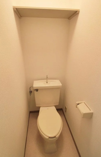 トイレ　清潔感のあるトイレです