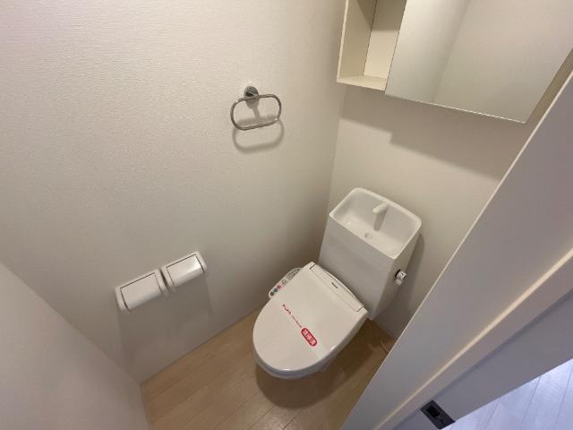 トイレ　トイレ