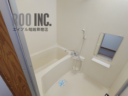 ラフィネロジュマンBの風呂写真