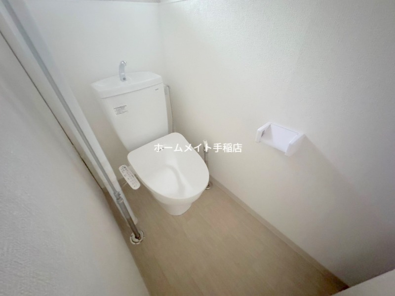 トイレ　ウォシュレット付きで快適な環境です♪
