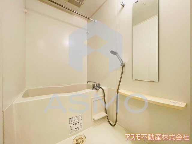 バス・シャワールーム　同マンション別部屋参考写真