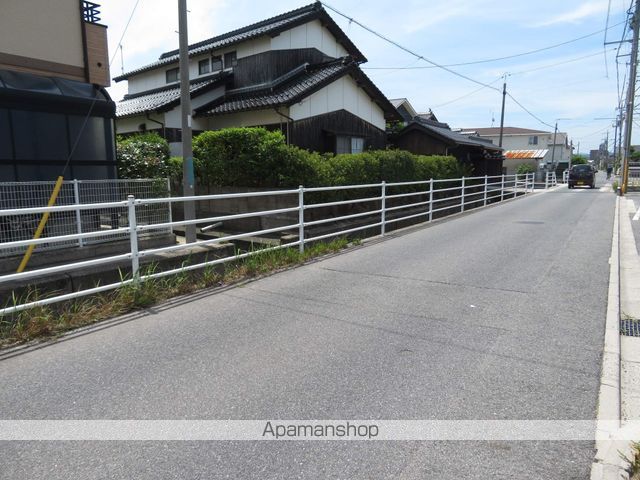 その他　前面道路（その他）まで0m