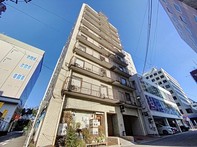 建物外観　最寄駅まで通いやすい好立地物件です☆