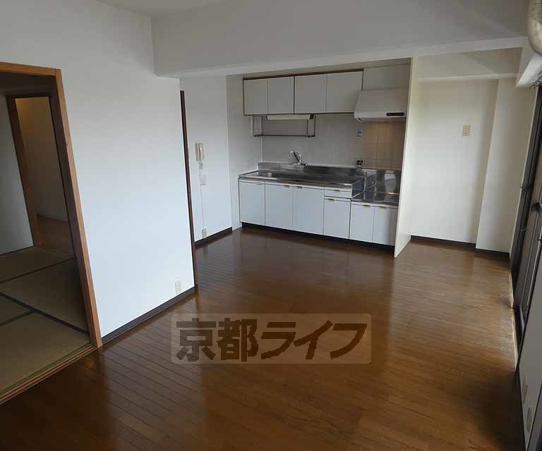 居室・リビング　開放感のあるお部屋です