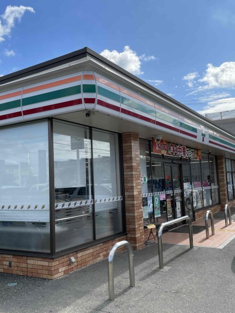 コンビニ　セブン－イレブン　加古川市役所南店（コンビニ）まで400m