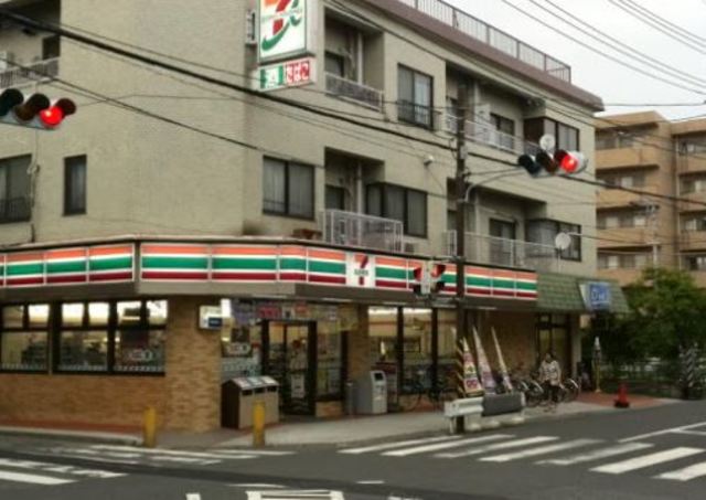 コンビニ　セブンイレブン川崎神地店（コンビニ）まで410m