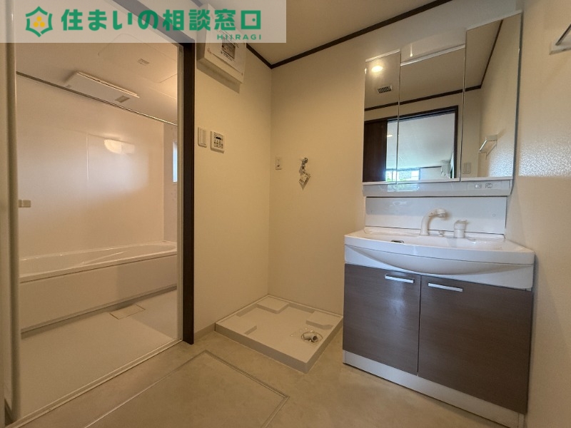 洗面設備　同型